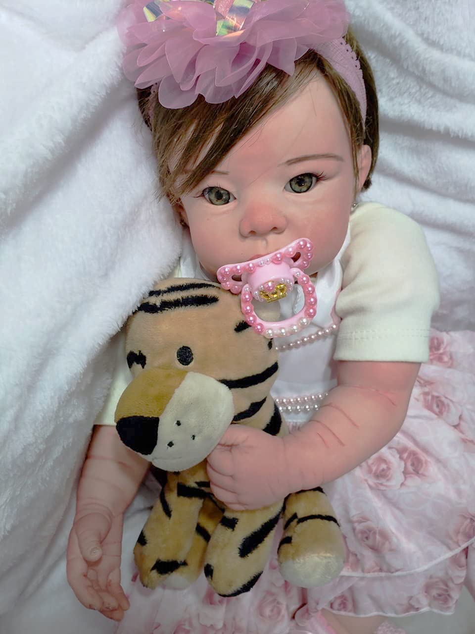 BEBE REBORN VALENTINA : Amazon.com.br: Brinquedos e Jogos
